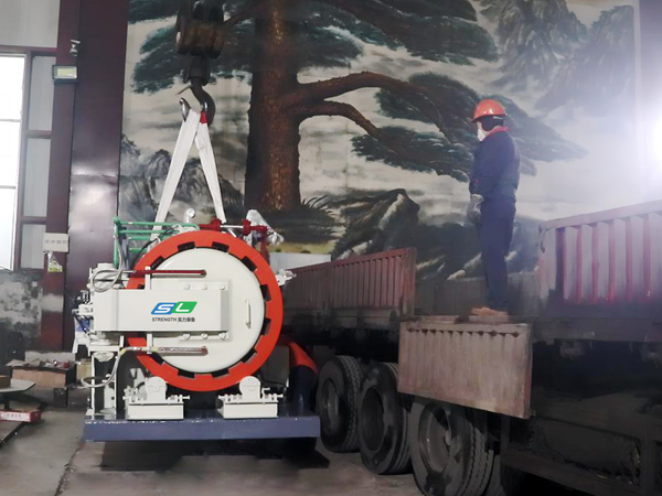 浙江客戶定制反應釜3臺DN900-4發(fā)貨