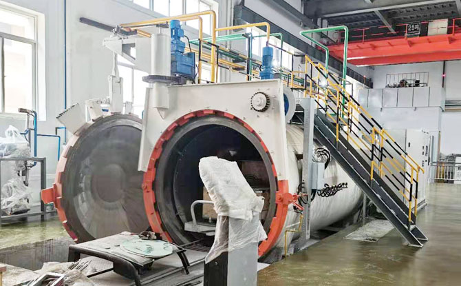 復(fù)合材料熱壓罐的核心功能是什么？